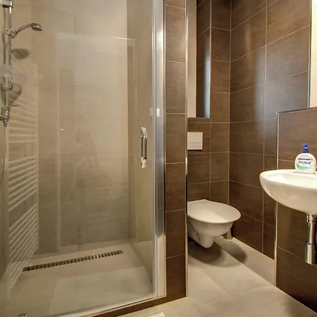 Vysehrad Gæstehus 4*
