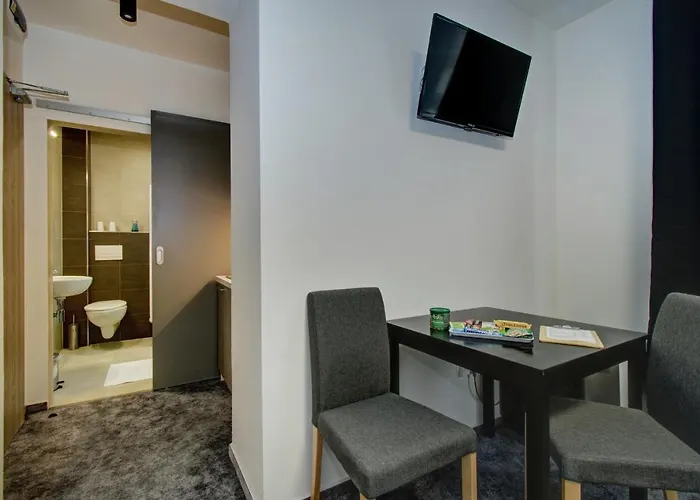 Vysehrad Гостевой дом 4*