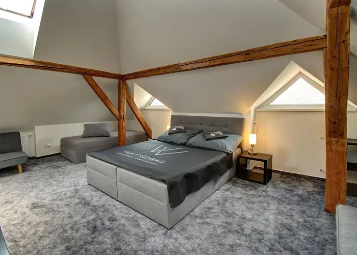 Vysehrad Гостевой дом 4*